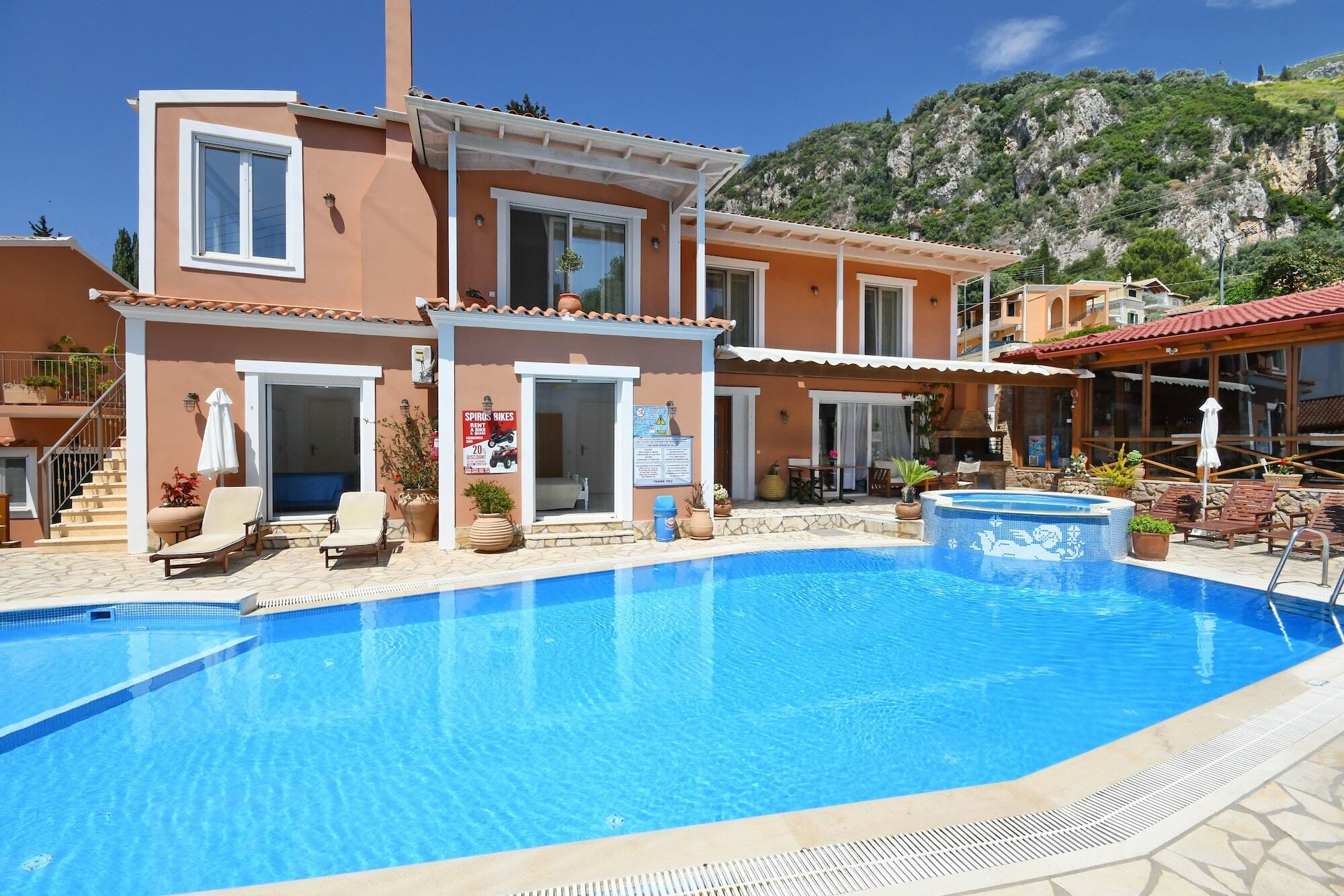 Мини-отель Angels Pool And